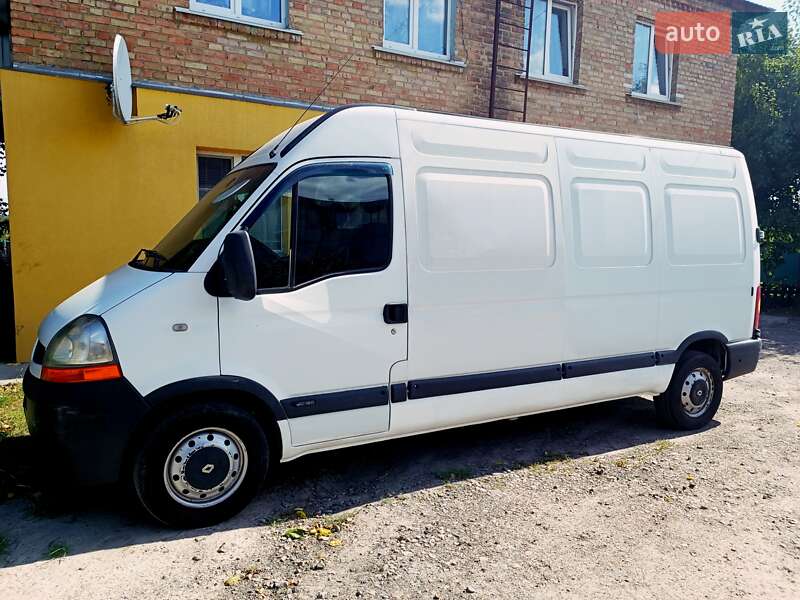 Грузовой фургон Renault Master 2008 в Гореничах