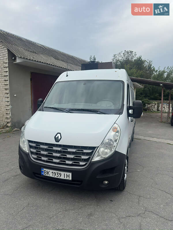 Рефрижератор Renault Master 2013 в Корце