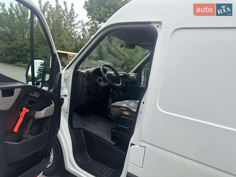 Рефрижератор Renault Master 2013 в Корце