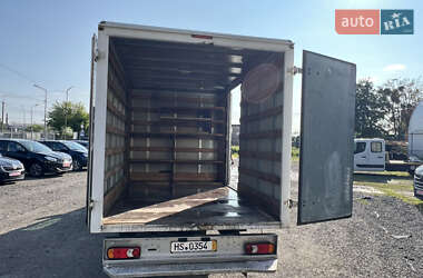 Грузовой фургон Renault Master 2015 в 