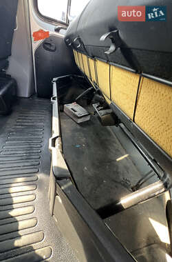 Грузовой фургон Renault Master 2015 в 