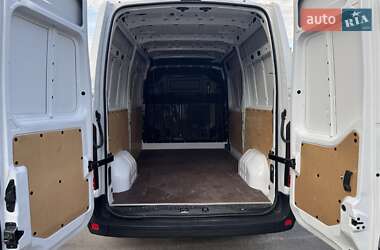 Грузовой фургон Renault Master 2019 в 