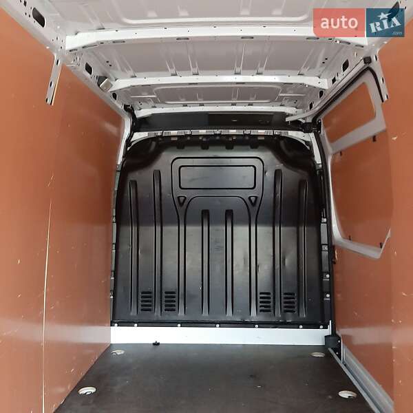Вантажний фургон Renault Master 2021 в Полтаві