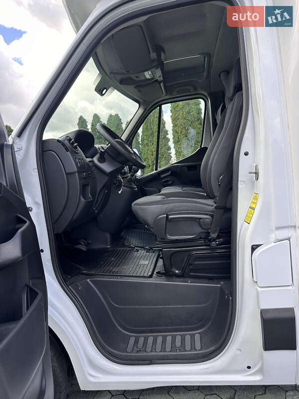 Тентованый Renault Master 2019 в Дубно