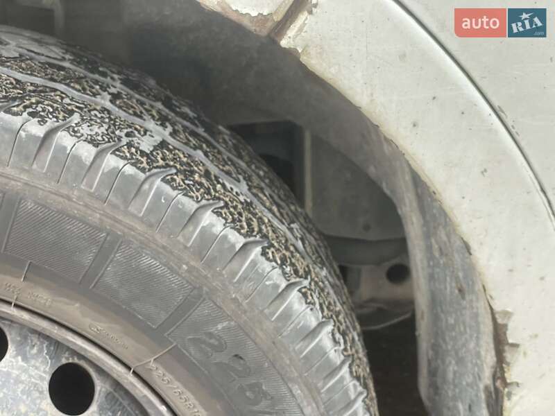 Грузовой фургон Renault Master 2012 в Ровно