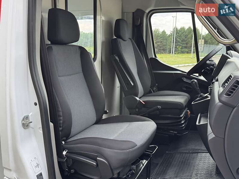 Грузовой фургон Renault Master 2020 в Киеве