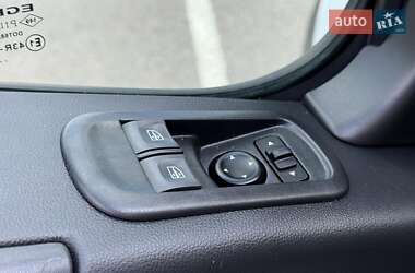 Грузовой фургон Renault Master 2021 в 