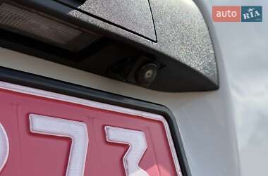 Грузовой фургон Renault Master 2021 в 