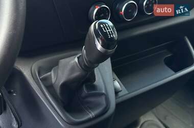 Грузовой фургон Renault Master 2020 в 