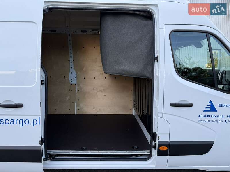 Грузовой фургон Renault Master 2021 в Киеве