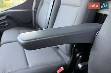 Вантажний фургон Renault Master 2021 в 