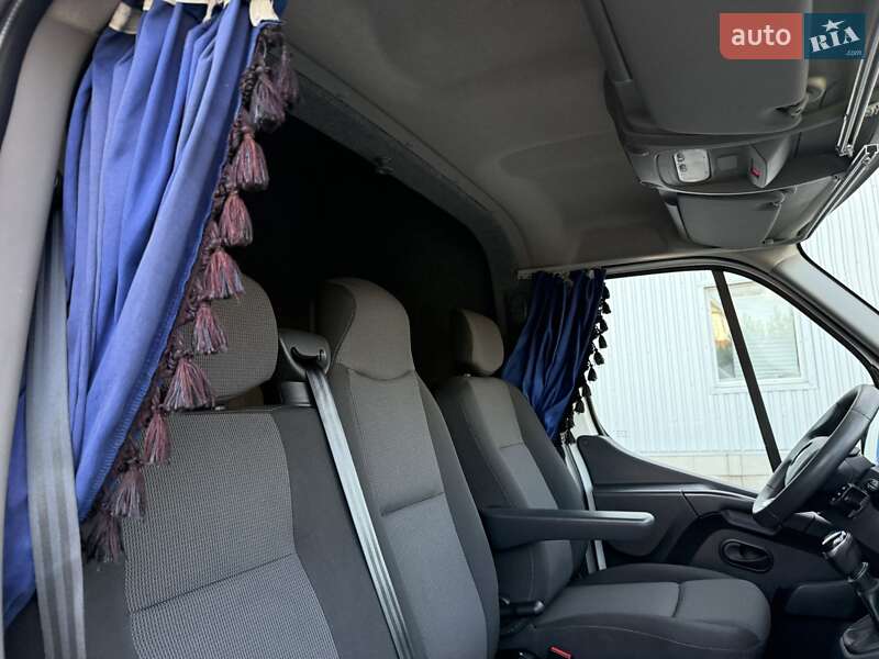 Грузовой фургон Renault Master 2021 в Киеве