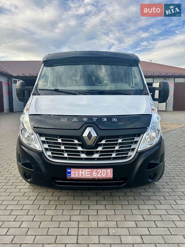 Тентованый Renault Master 2015 в Луцке