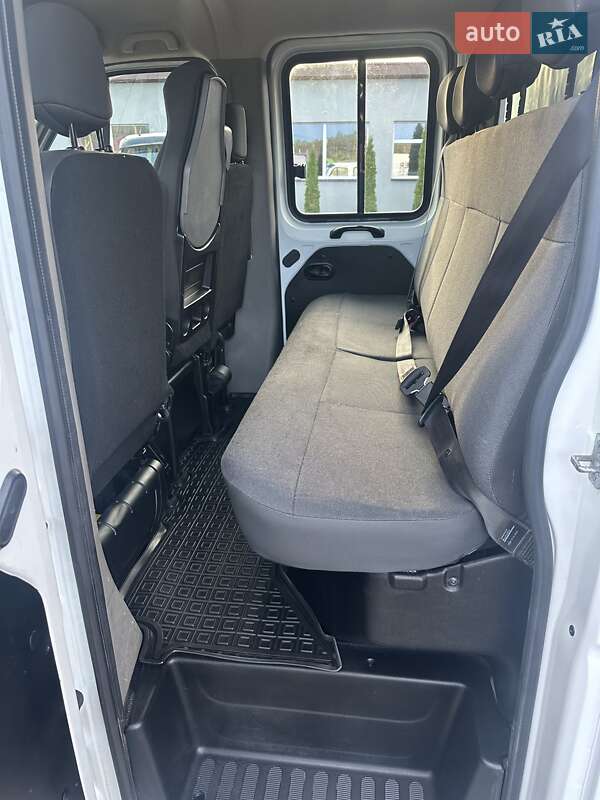 Тентованый Renault Master 2015 в Луцке