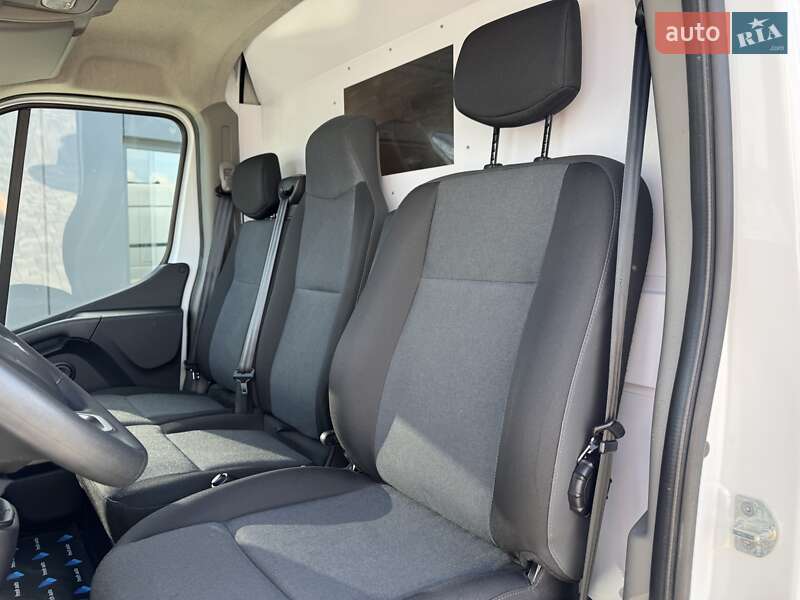 Грузовой фургон Renault Master 2022 в Ровно фото 5 Грузовой фургон Renault Master 2022 в Ровно