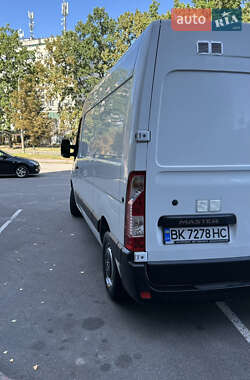 Грузовой фургон Renault Master 2017 в 
