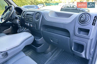 Грузовой фургон Renault Master 2017 в 
