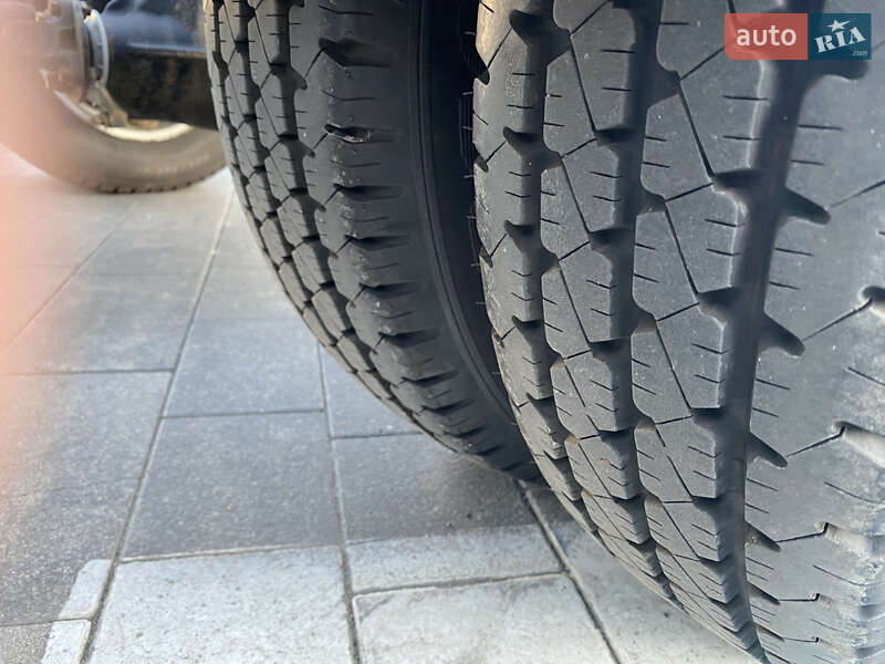 Автовоз Renault Master 2017 в Луцке