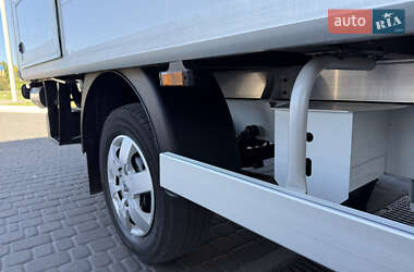 Грузовой фургон Renault Master 2021 в 