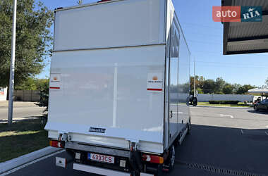 Грузовой фургон Renault Master 2021 в 