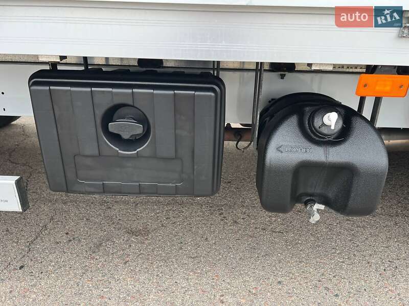 Тентованый Renault Master 2022 в Киеве