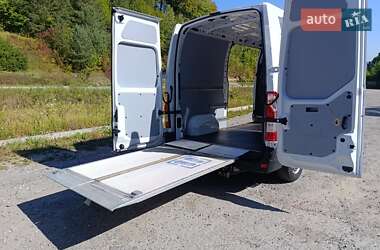 Грузовой фургон Renault Master 2021 в 