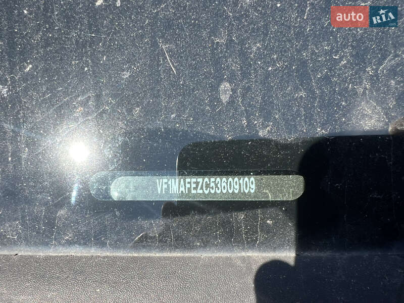 Грузовой фургон Renault Master 2015 в Киеве