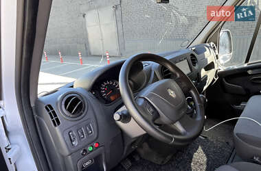 Грузовой фургон Renault Master 2018 в 