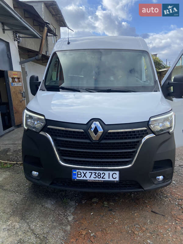 Вантажний фургон Renault Master 2020 в Хмельницькому