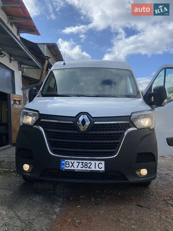 Вантажний фургон Renault Master 2020 в Хмельницькому