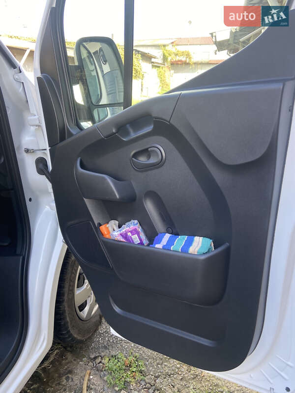 Вантажний фургон Renault Master 2020 в Хмельницькому