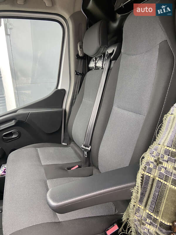 Вантажний фургон Renault Master 2020 в Хмельницькому фото 42 Вантажний фургон Renault Master 2020 в Хмельницькому