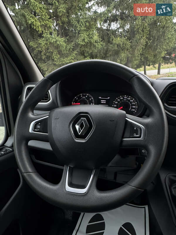 Грузовой фургон Renault Master 2021 в Дубно