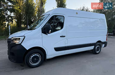 Грузовой фургон Renault Master 2020 в 