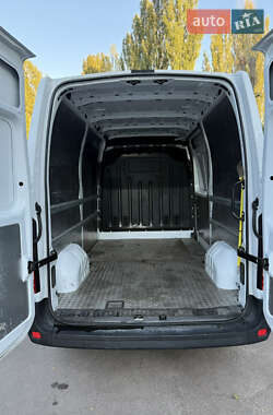Грузовой фургон Renault Master 2020 в 