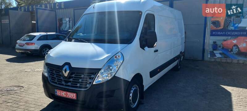 Грузовой фургон Renault Master 2017 в Вараше