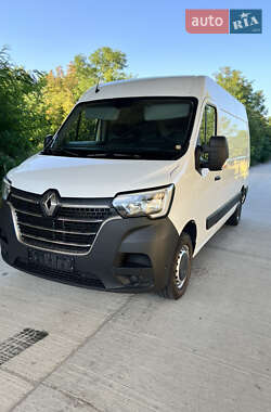 Грузовой фургон Renault Master 2020 в 