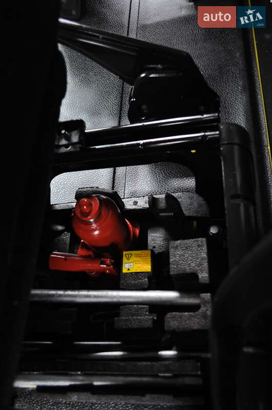 Вантажний фургон Renault Master 2021 в Києві фото 73 Вантажний фургон Renault Master 2021 в Києві