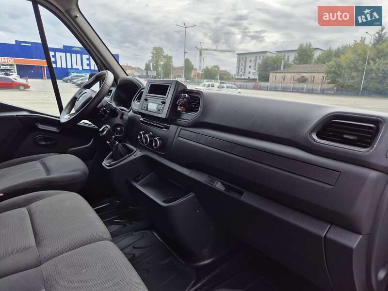 Грузовой фургон Renault Master 2020 в Тернополе