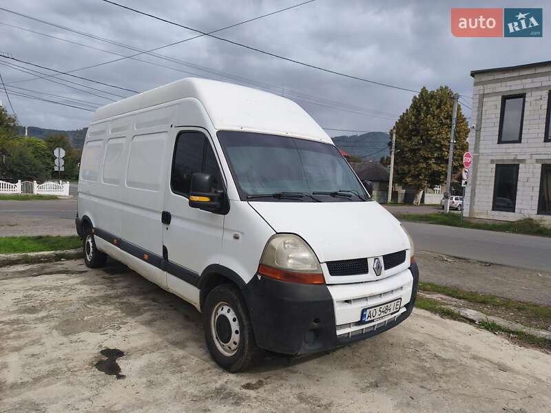 Грузовой фургон Renault Master 2004 в Сваляве