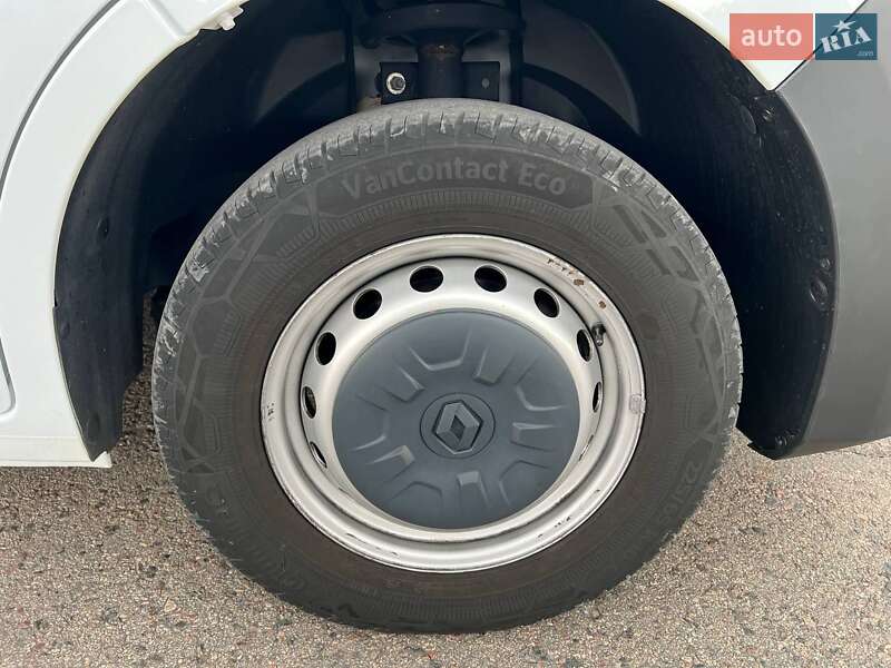 Тентованый Renault Master 2022 в Киеве