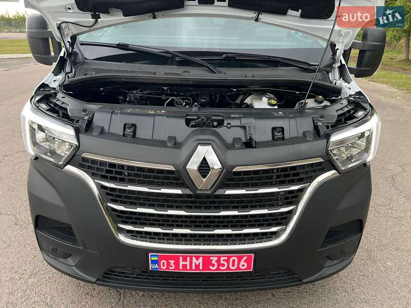 Тентованый Renault Master 2022 в Киеве