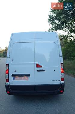 Грузовой фургон Renault Master 2020 в 