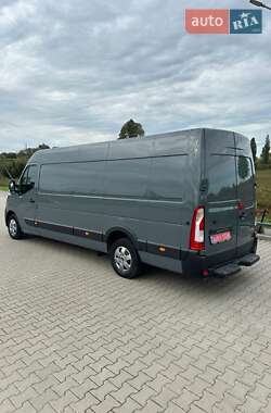 Грузовой фургон Renault Master 2023 в 
