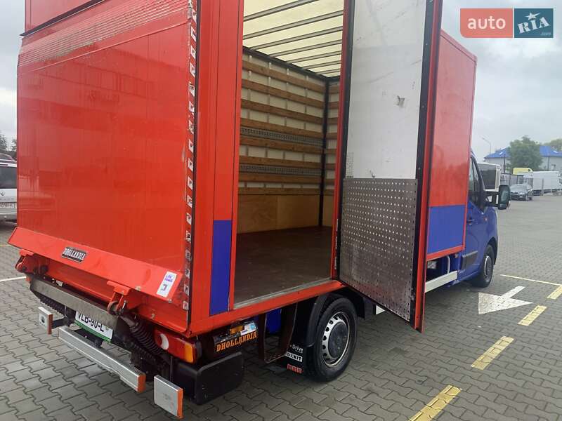 Вантажний фургон Renault Master 2021 в Нововолинську