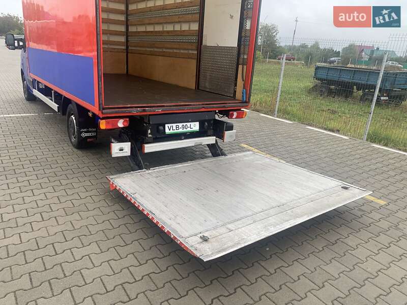 Вантажний фургон Renault Master 2021 в Нововолинську