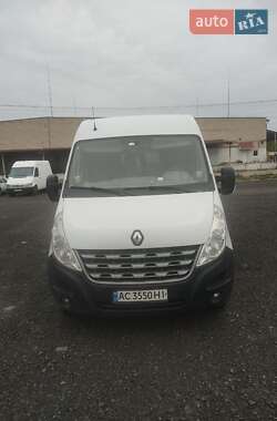 Грузовой фургон Renault Master 2011 в 