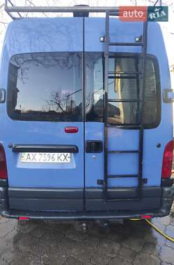 Грузопассажирский фургон Renault Master 2002 в Изюме