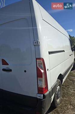 Грузовой фургон Renault Master 2020 в 
