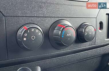 Грузовой фургон Renault Master 2017 в 